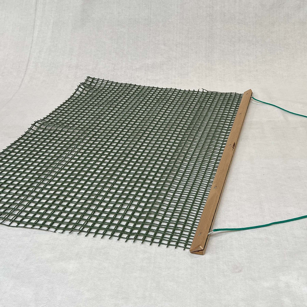 Schleppnetz mit Holz-Balken, Netztiefe 115 cm, zweilagig, Farbe grün, B-Ware